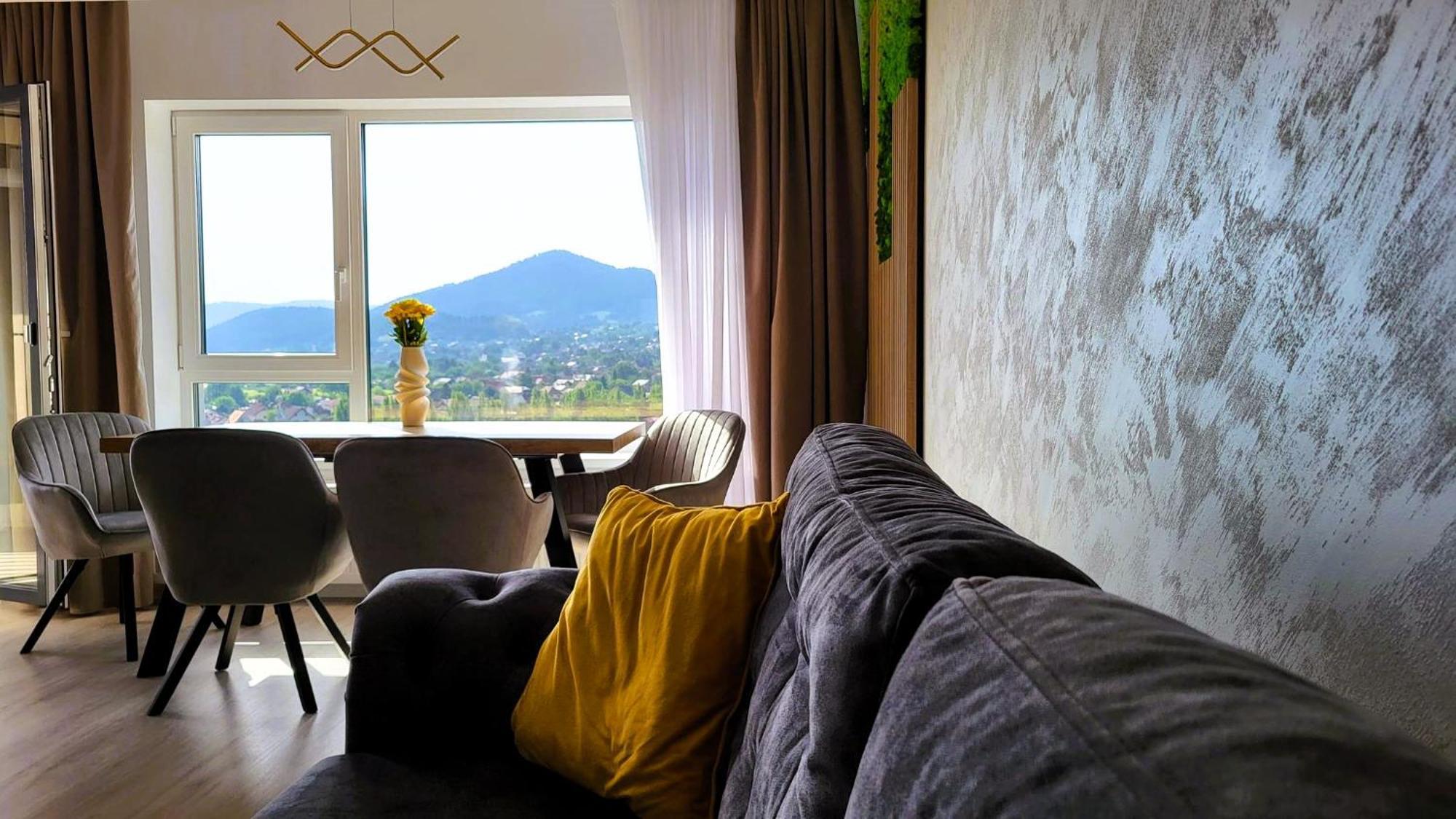 Mountain View Retreat Apartment - Brasov Bagian luar foto